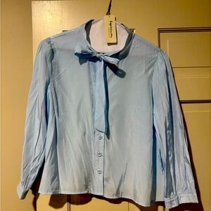NWT button up blouse
